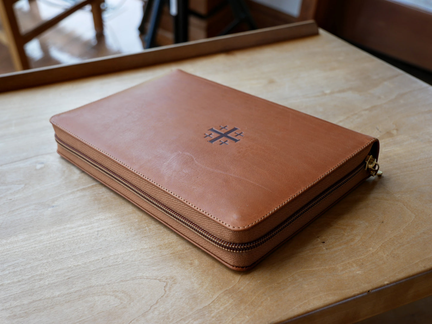 Schuyler Treveris ESV, Saddle Brown Calfskin Bible, Zipper Edition
