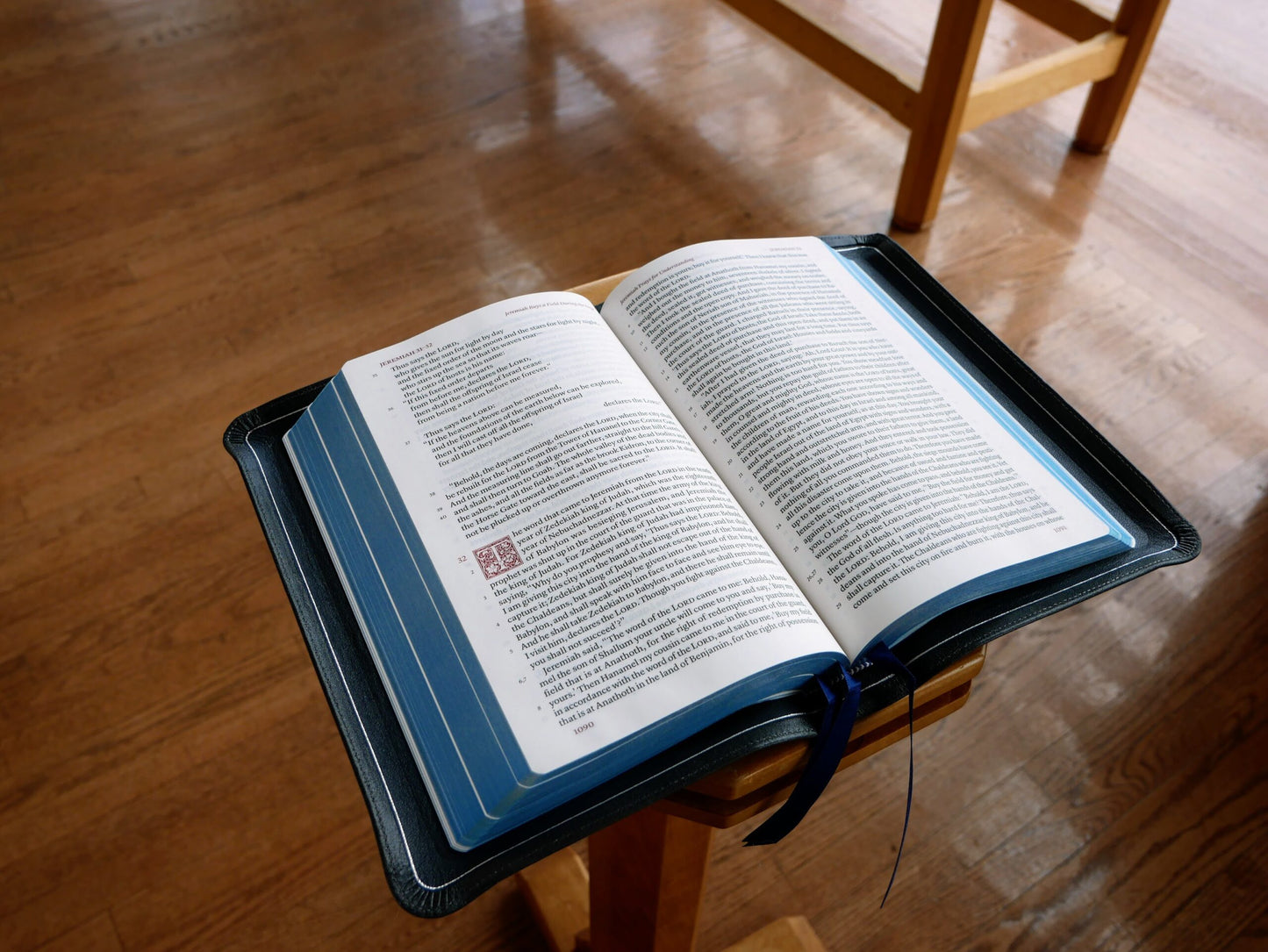 Schuyler Treveris ESV, Full Yapp Black Pearl Calfskin Bible